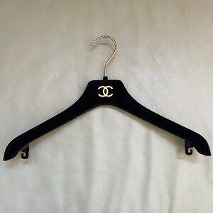 CHANEL CLOTHES HANGER IN BLACK VALVET